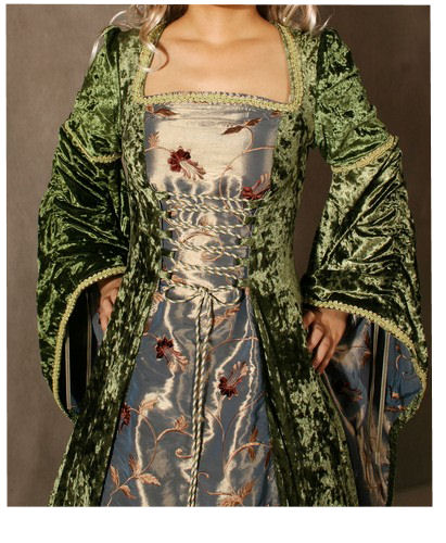Ladies Medieval Renaissance Costume and Headdress Size 18 - 20 Image